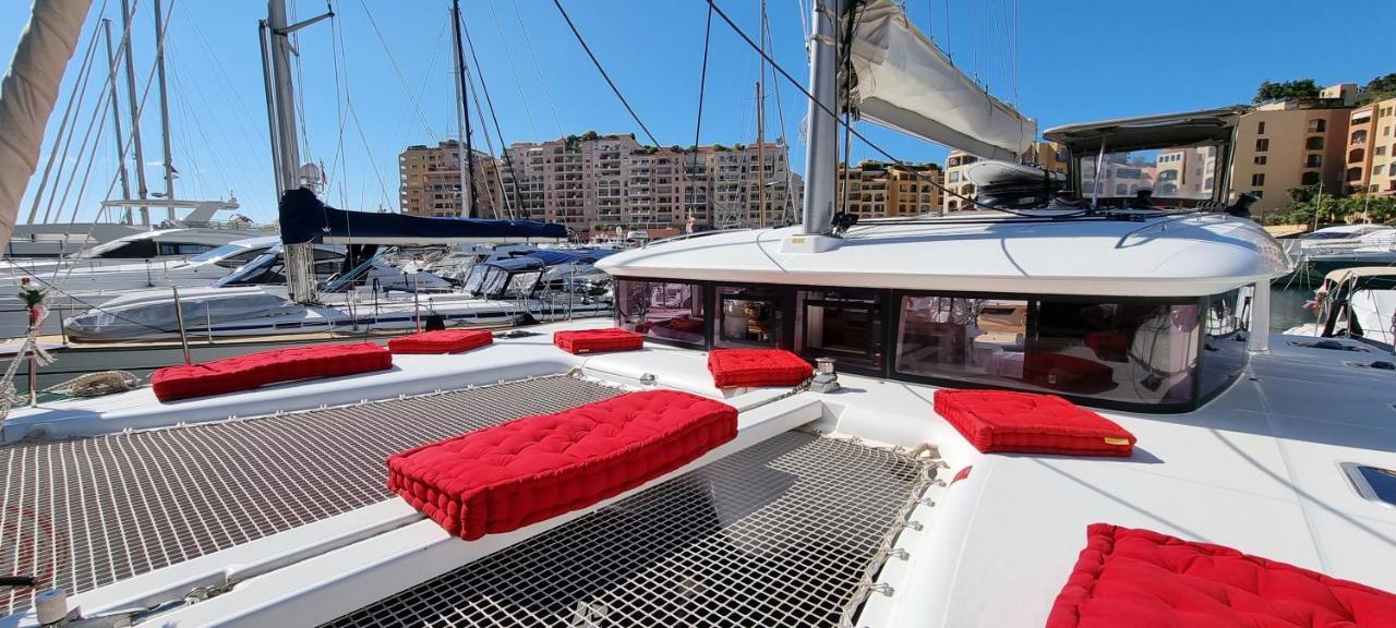 Отель Red Sail Монте-Карло Экстерьер фото